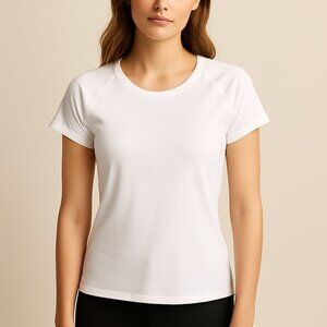 Minimalist Hyba White Performance Tee Shirt Quick Dry Activewear Top Size Small